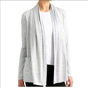 Athleta wrap with pockets